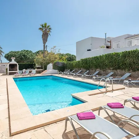 Apartment Sunset By The Sea With Pool, Ac, Bbq, Wifi In