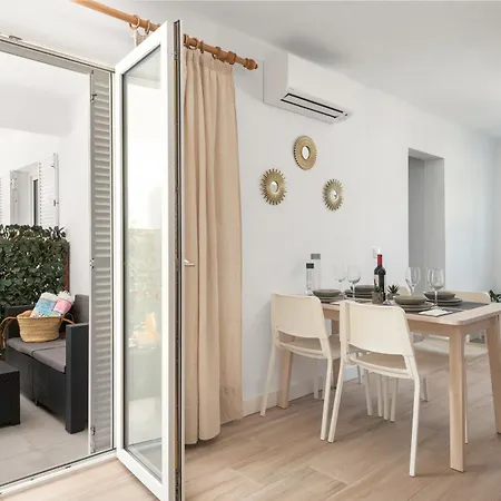 Sunset By The Sea With Pool, Ac, Bbq, Wifi In *